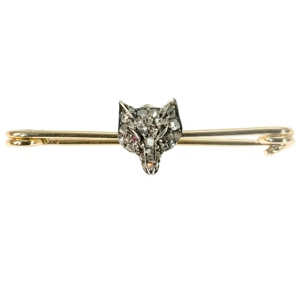 Victorian bar brooch with rose cut diamond covered fox head